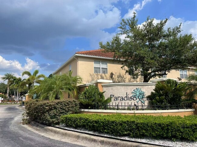 Building Photo - 5317 Paradise Cay Cir Rental