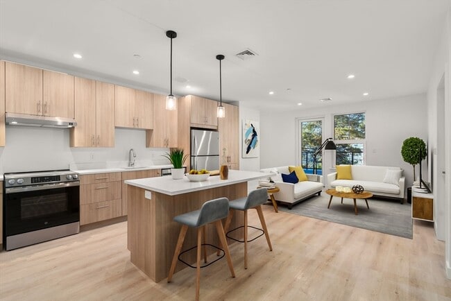 Photo - 1151 Walnut St Unit 308