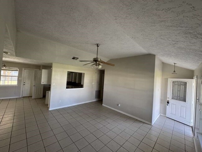 Photo - 3 John Kay Rd