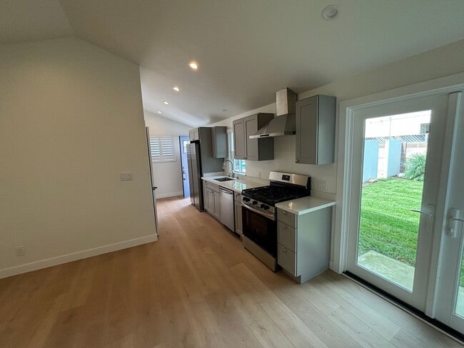 Photo - 5958 Pearce Ave Unit 5960 Pearce