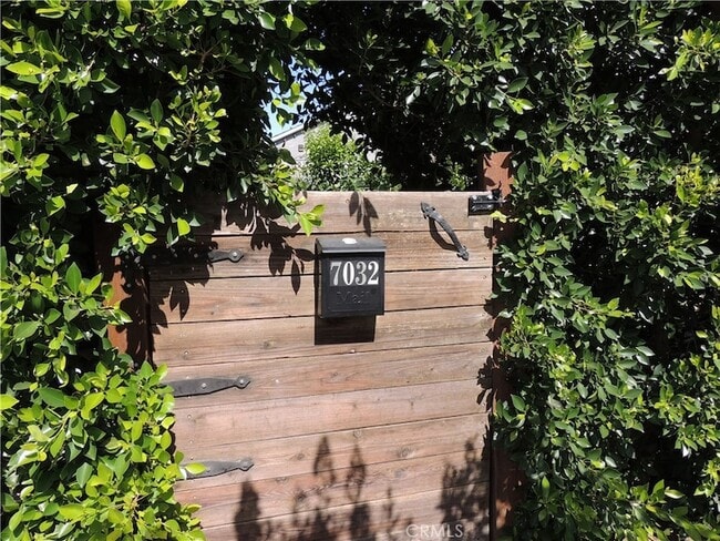 Photo - 7032 Keokuk Ave