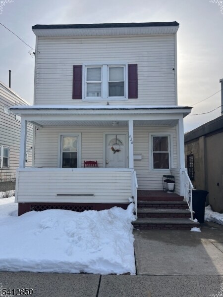 Photo - 426 Tompkins St