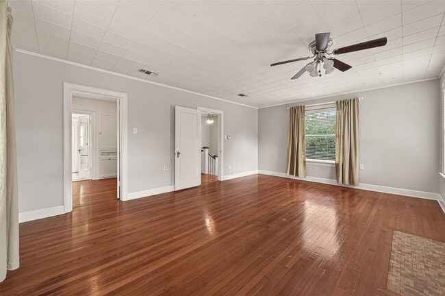 Photo - 7128 Staffordshire Blvd