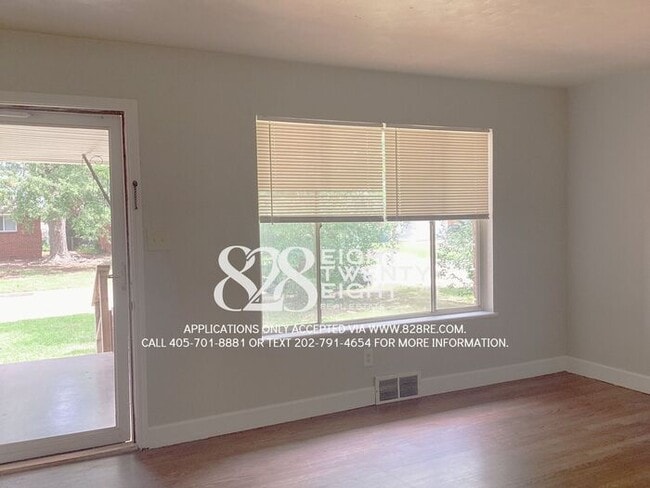 Photo - *AVAILABLE NOW* SPACIOUS 3 BED/1.5 BATH SINGLE FAMILY HOME IN MWC!