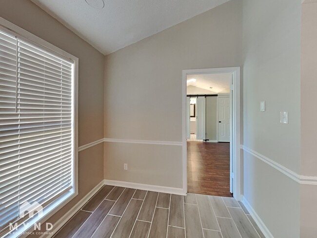 Photo - 6610 Waders Ridge Dr