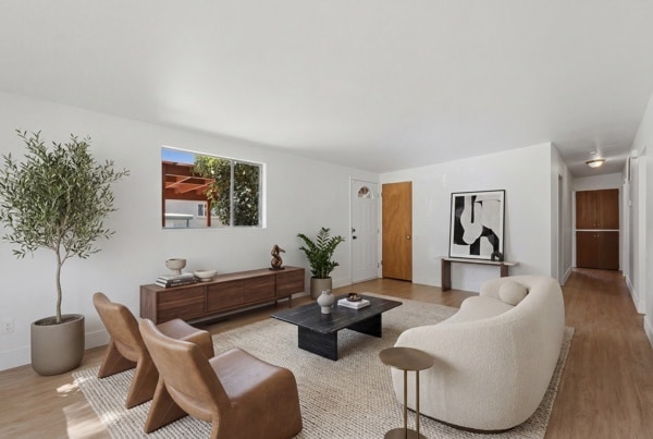 785 Simoron Dr