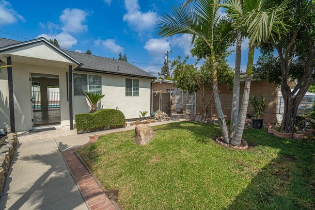 Photo - Single-Story 3-Bedroom Pool Home with RV P...