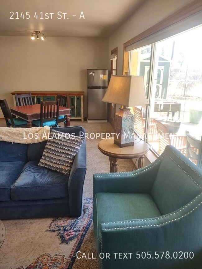 Photo - 2145 41st St