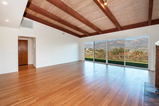 Photo - 2,300sq ft. Mesa Home with Amazing Views!