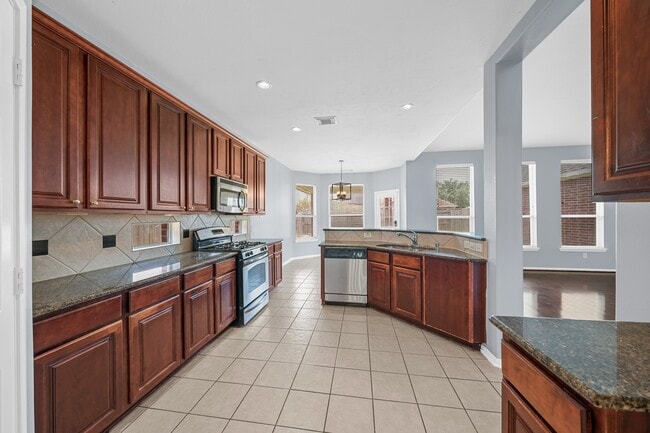 Photo - 12 Palomar Dr