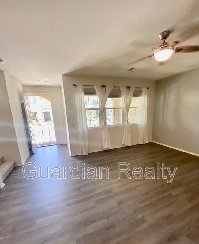 Photo - 2879 Cabrillo Terrace St