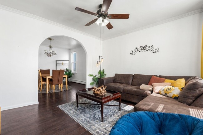 Photo - 8511 Smith Ave Unidad 2
