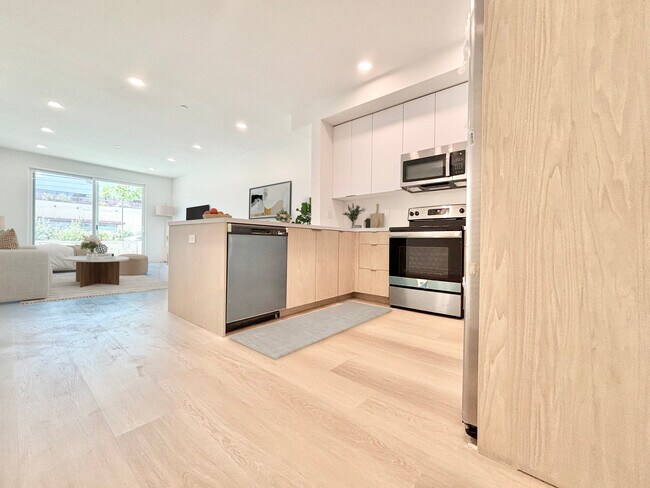 Photo - 4406 Fulton Ave Sherman Oaks, CA 91423 Unit 201