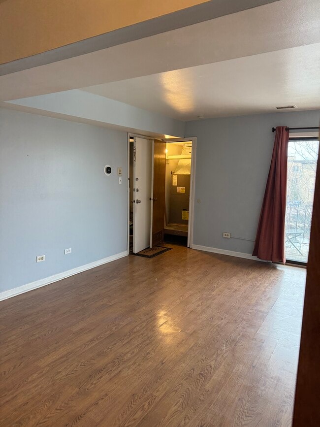 Photo - 11925 S Lawndale Ave Unit 3B1