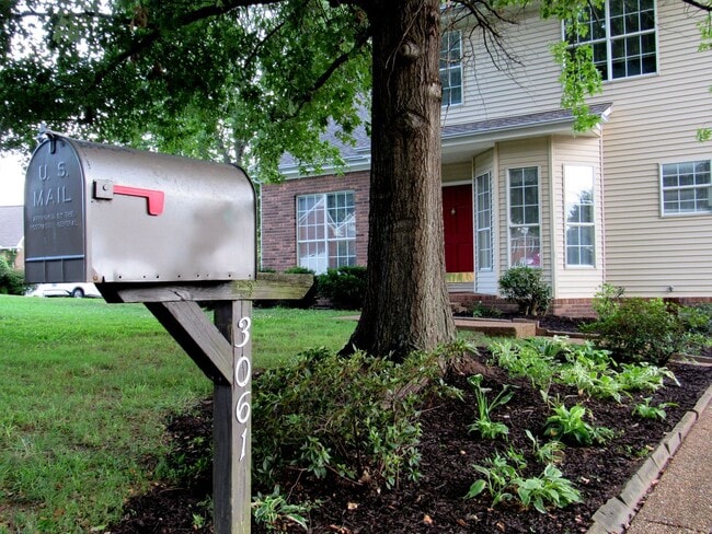 Photo - Beautiful 3 bed 2.5 bath Franklin Home