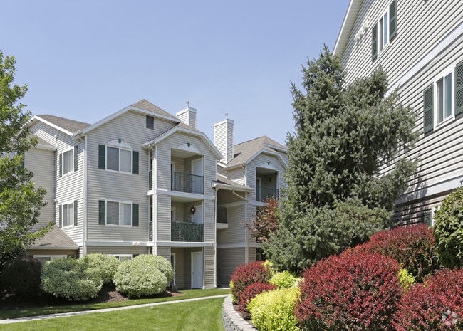 Rembrandt Park Apartments