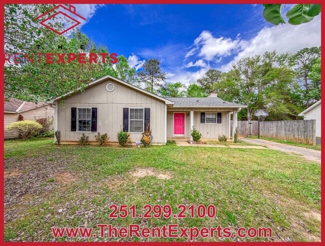 Building Photo - 9760 Royal Woods Dr N