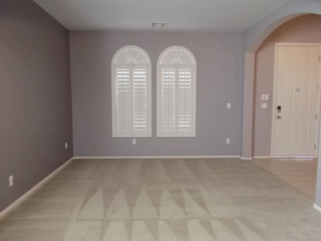 Photo - Spacious 3-Bedroom Cul-de-Sac Home in Prime Location