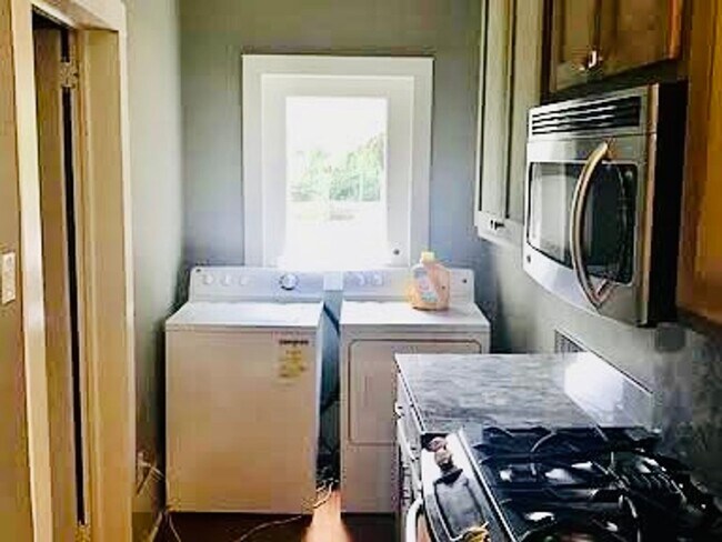 Photo - 215 Versailles Blvd Unit 2