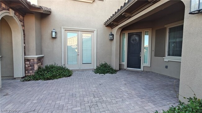 Photo - 2868 Josephine Dr