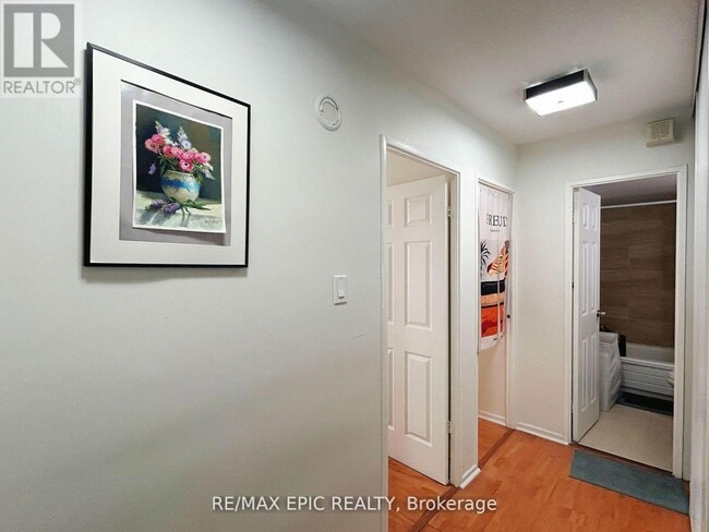 Photo - 350 Seneca Hill Dr Unit 908