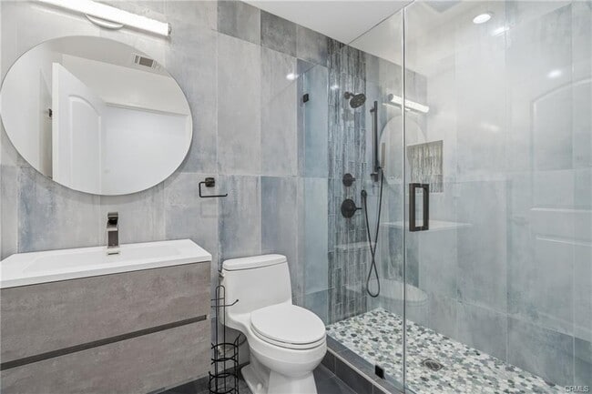 Photo - 2510 Paloma St