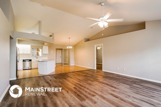 Photo - 2108 NE 15th Ln