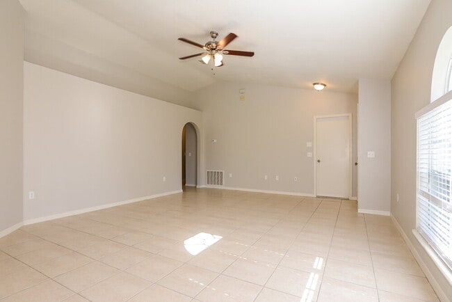 Photo - 17026 Ongar Ct