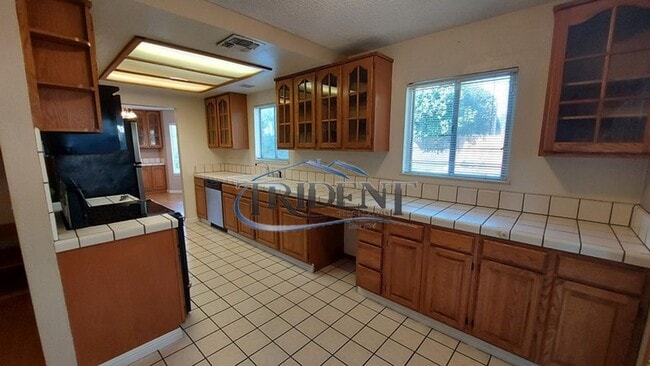 Photo - 2 story, 3 bedroom, 2 1/2 bath house