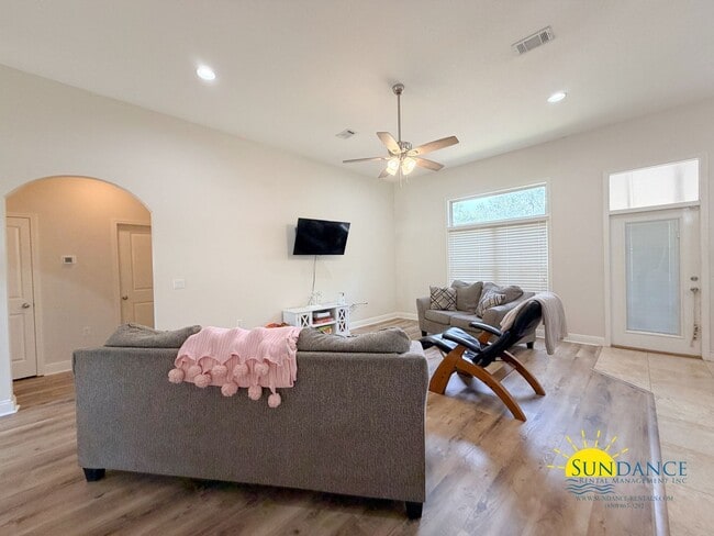 Photo - Spacious 4BR/2BA Home in Fort Walton Beach Near Eglin Parkway!