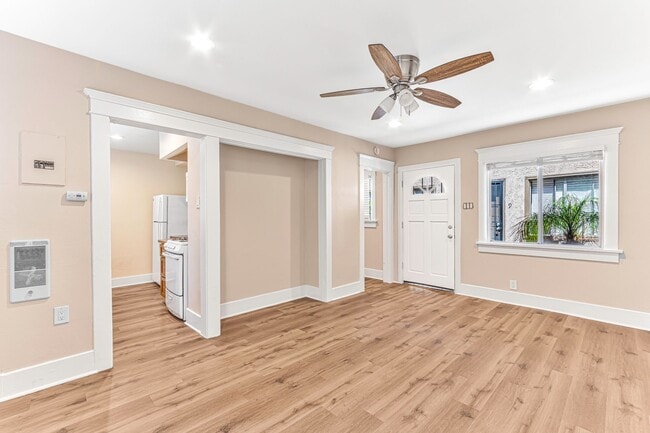 Photo - 1460 Gaviota Ave Unidad 10