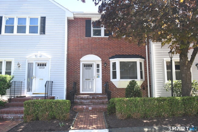 Building Photo - 3977 Park Ave Unit 3977