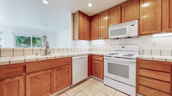Photo - 4732-4736 Starbuck Unit 4736 Starbuck Avenue