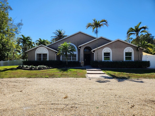 Building Photo - 12146 Orange Blvd