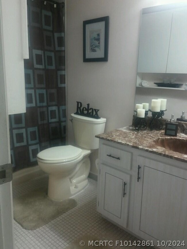 Photo - 3571 Inverrary Dr Unit 308