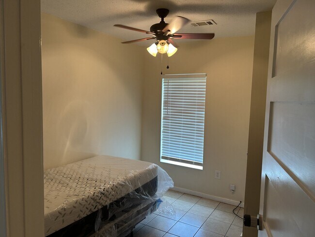 Photo - 105 Peachtree St