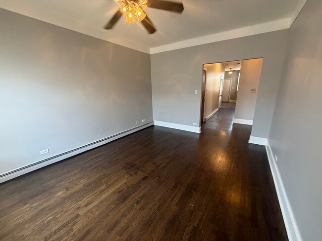 Photo - 368 E 59th St Unit 3