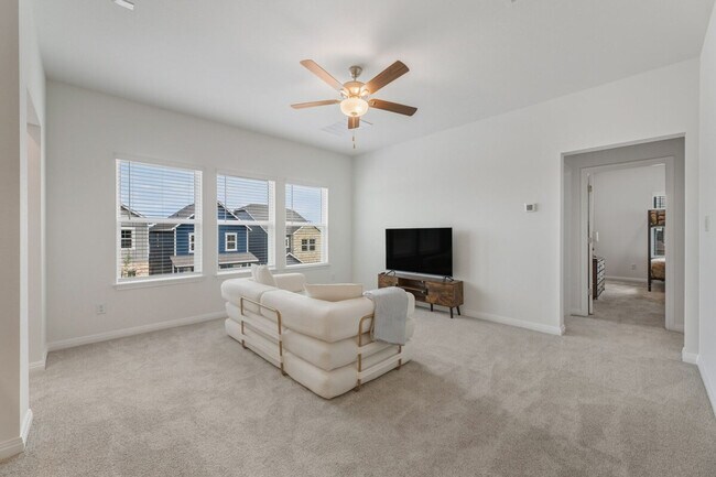 Photo - 2017 Ridge Runner Dr Unidad SI ID1492674P