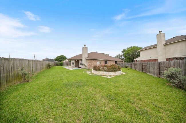 Photo - 6007 Wilcox Point Dr