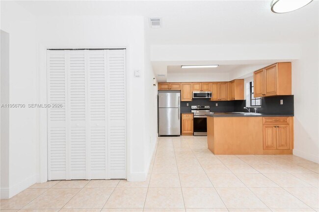 Photo - 2617 SW 32nd Ct Unidad 2617