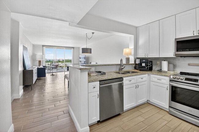 Building Photo - 3581 S Ocean Blvd Unit 8b Rental
