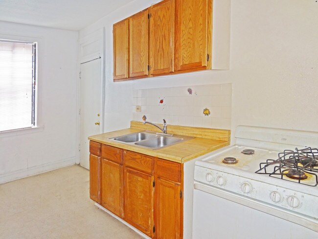 Photo - First InSite 7959 S Ashland Apartments