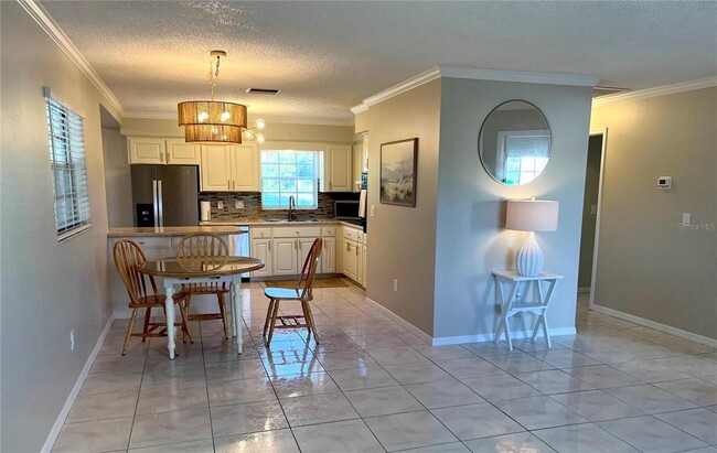 Photo - 6650 Hickorywood Ln Unit 6650