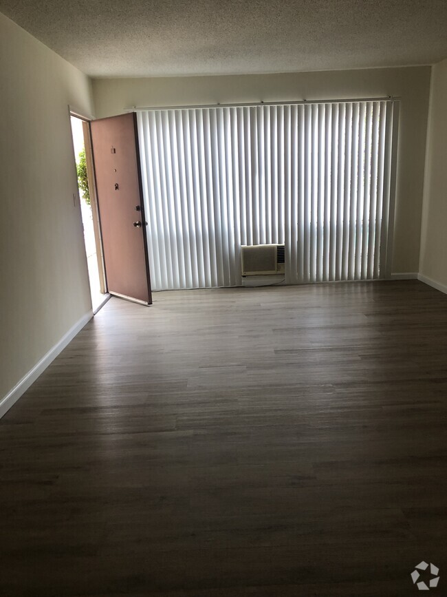 Building Photo - 514 Gramercy S Pl Unit 03 Rental