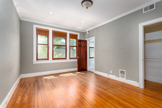 Photo - 1825 Florida Ave NW