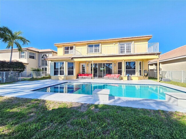 Photo - 17468 SW 36th St