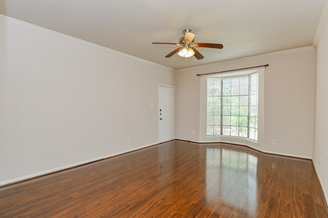 Photo - 2255 Braeswood Park Dr Unit 267