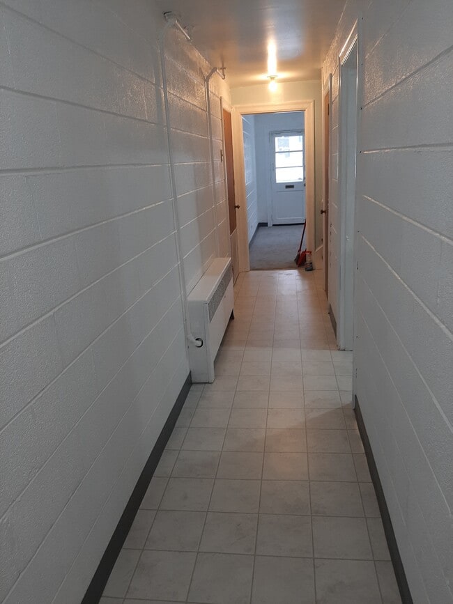 Photo - 1701 Rugby Ave Unit Basement Apt