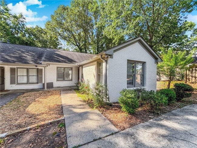 Photo - 1840 Cooper Lake Dr SE