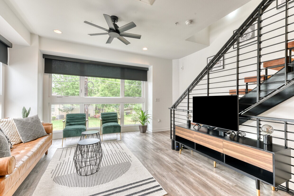 Photo - 145 Catalpa St (San Antonio, TX)